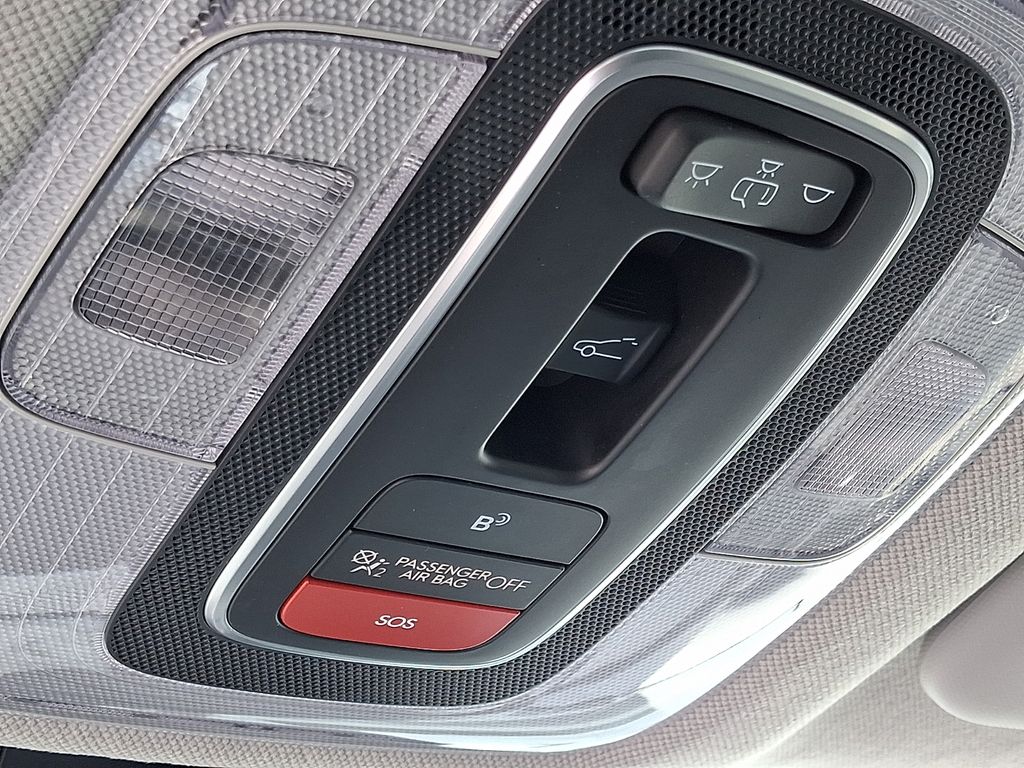 Thumbnail: 2025 Hyundai Elantra - 30