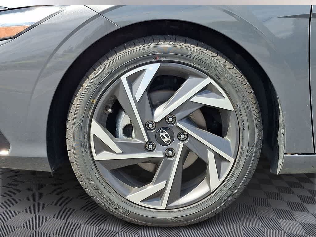 Thumbnail: 2025 Hyundai Elantra - 8