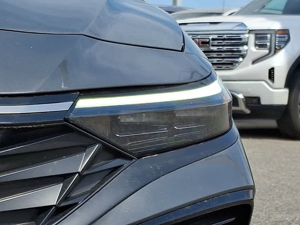 Thumbnail: 2025 Hyundai Elantra - 23