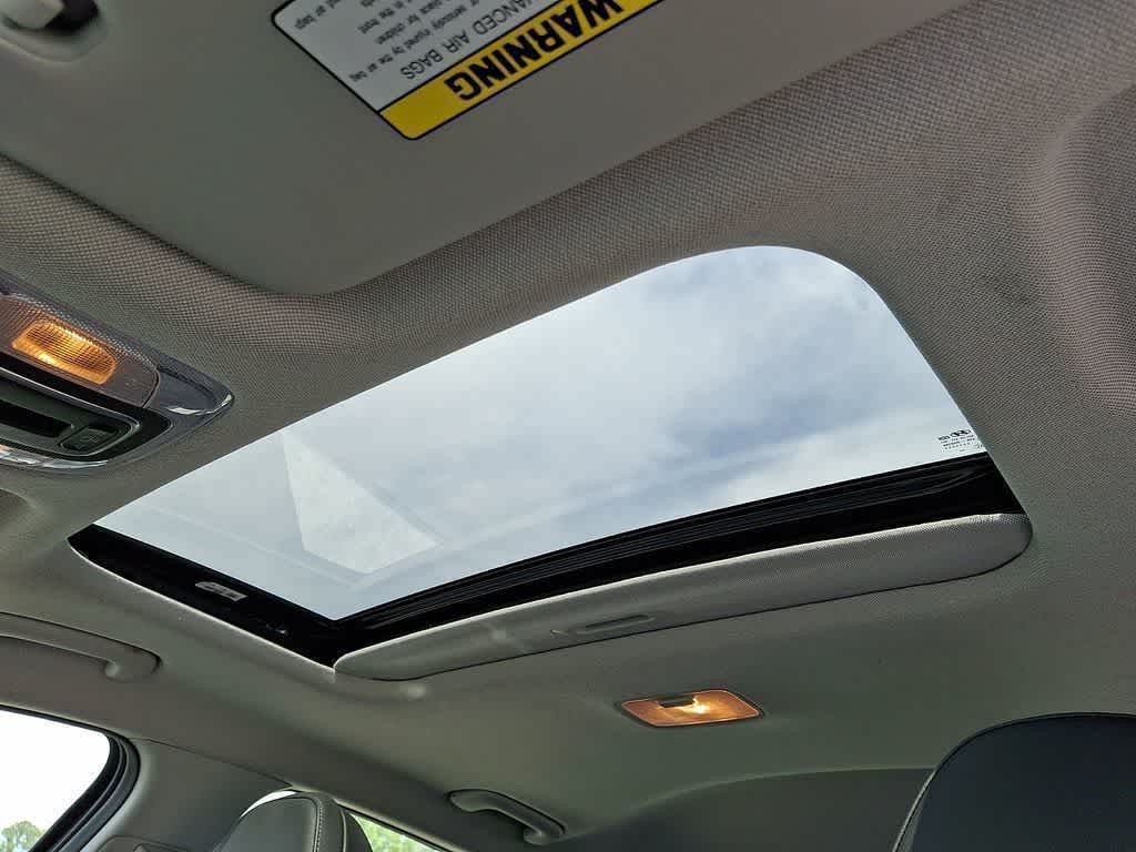 Thumbnail: 2025 Hyundai Elantra - 25