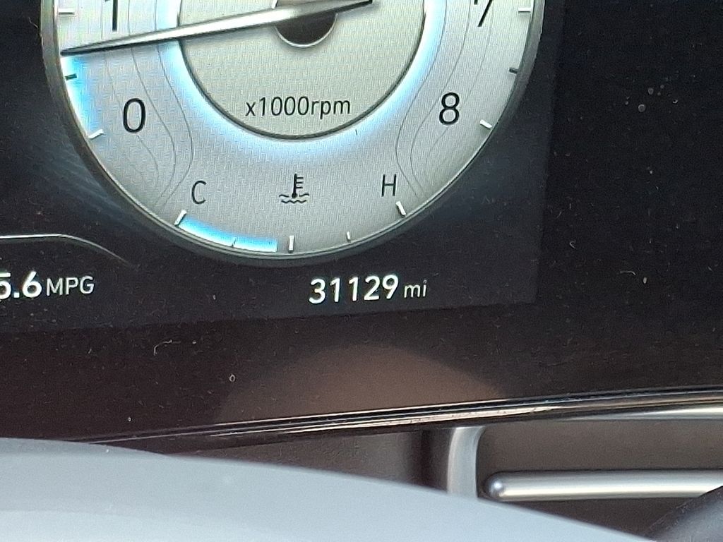 Thumbnail: 2025 Hyundai Elantra - 15