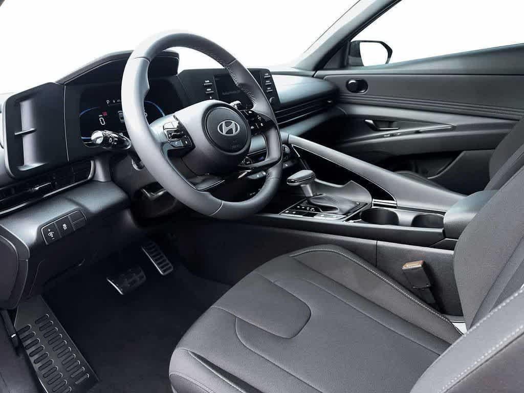 Thumbnail: 2026 Hyundai Elantra - 2