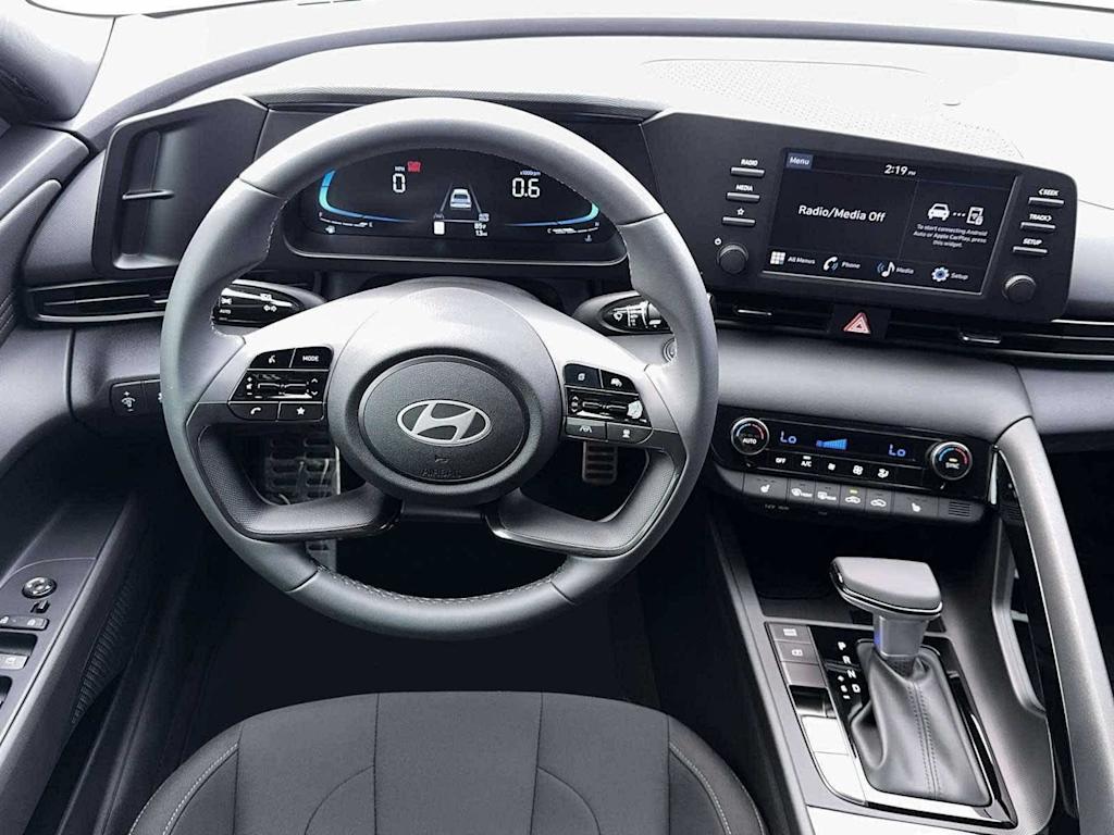 Thumbnail: 2026 Hyundai Elantra - 10