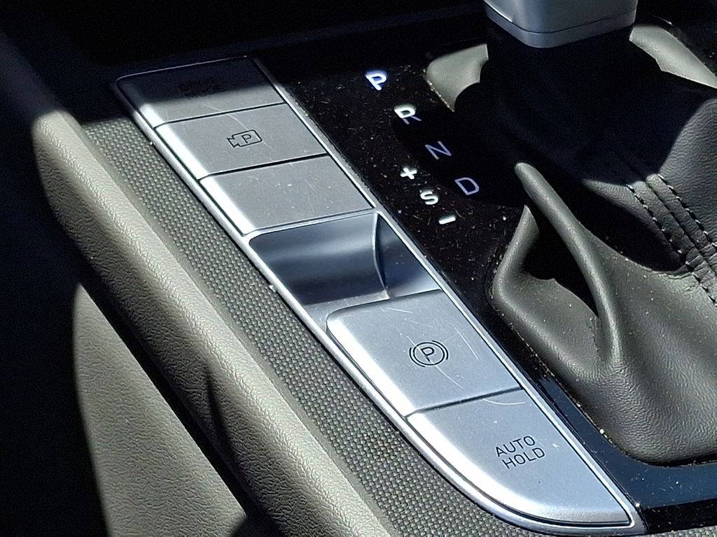 Thumbnail: 2025 Hyundai Elantra - 29