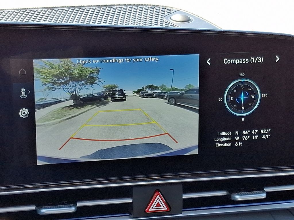 Thumbnail: 2025 Hyundai Elantra - 24