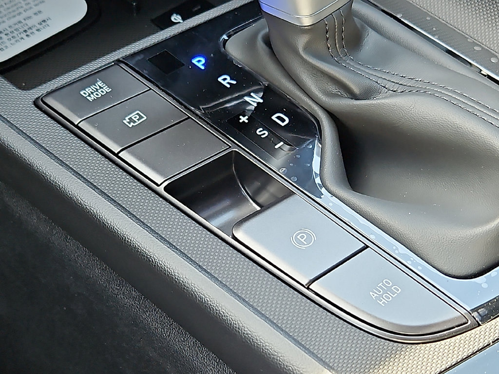 Thumbnail: 2026 Hyundai Elantra - 23