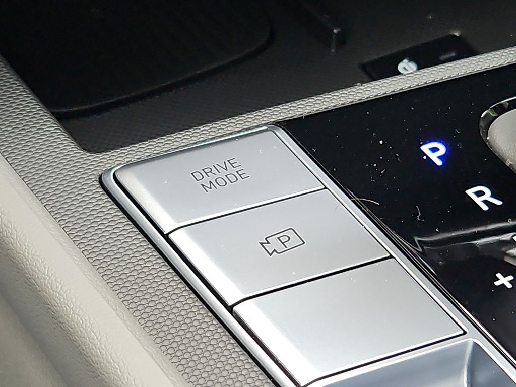 Thumbnail: 2026 Hyundai Elantra - 11