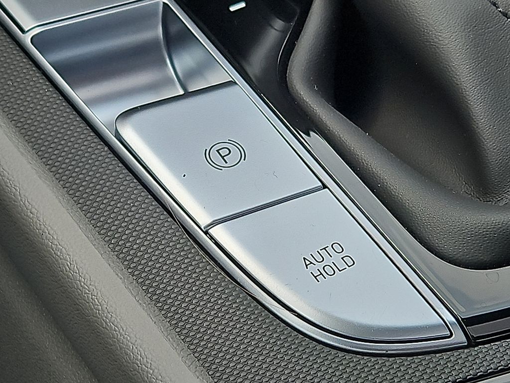 Thumbnail: 2026 Hyundai Elantra - 23
