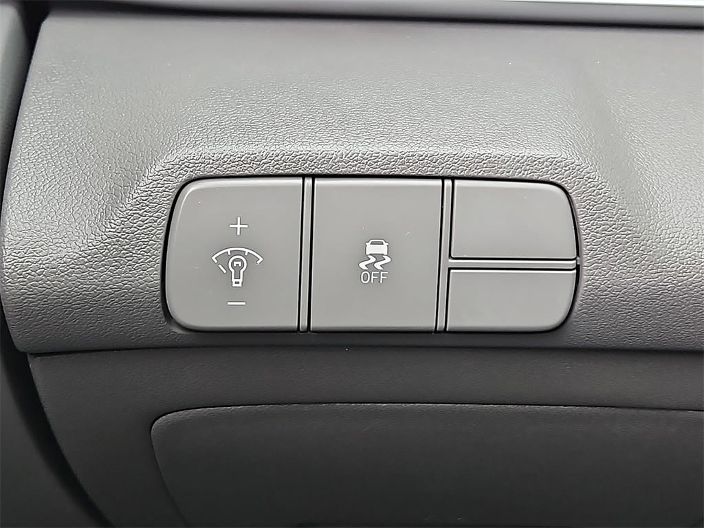 Thumbnail: 2024 Hyundai Elantra - 29