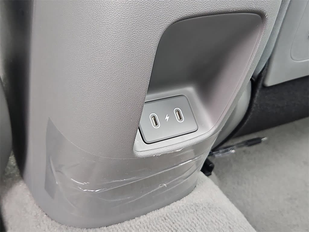 Thumbnail: 2024 Hyundai Elantra - 33