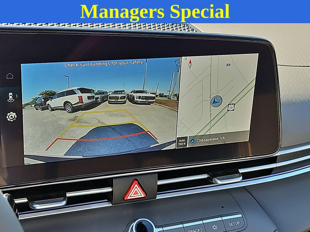 Thumbnail: 2024 Hyundai Elantra - 23