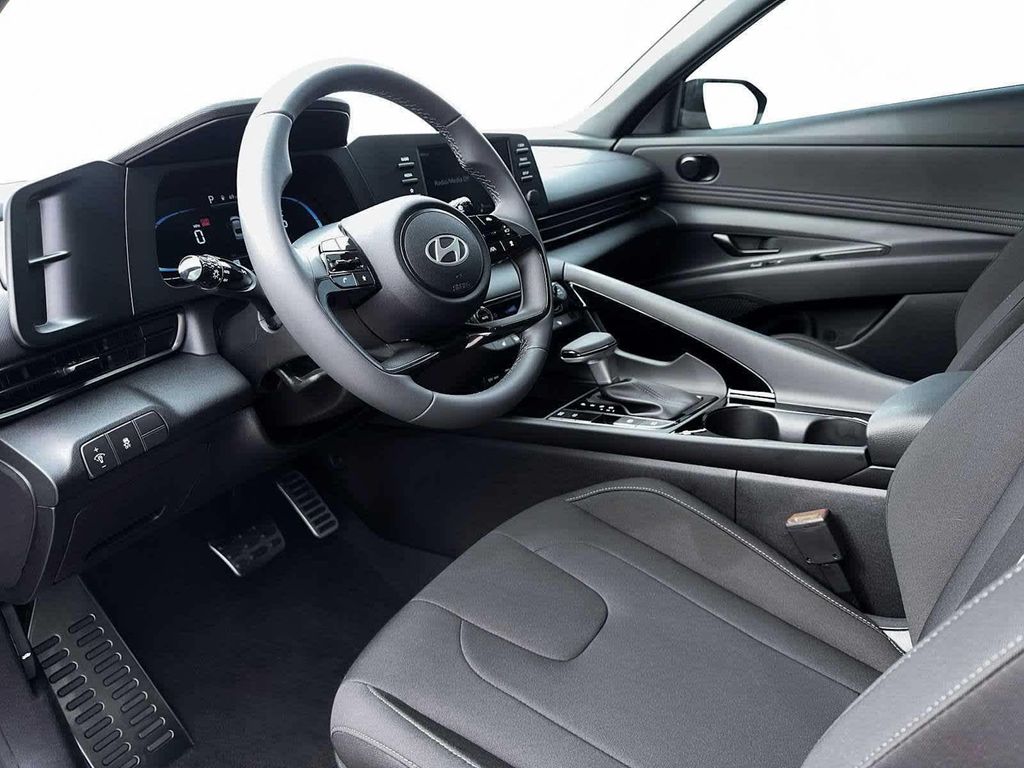 Thumbnail: 2026 Hyundai Elantra - 21