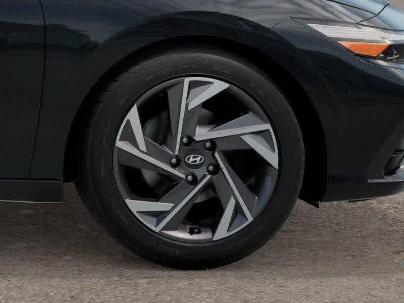 Thumbnail: 2026 Hyundai Elantra - 5