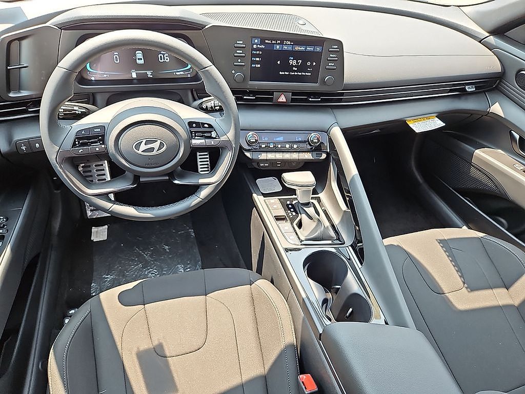 Thumbnail: 2026 Hyundai Elantra - 2