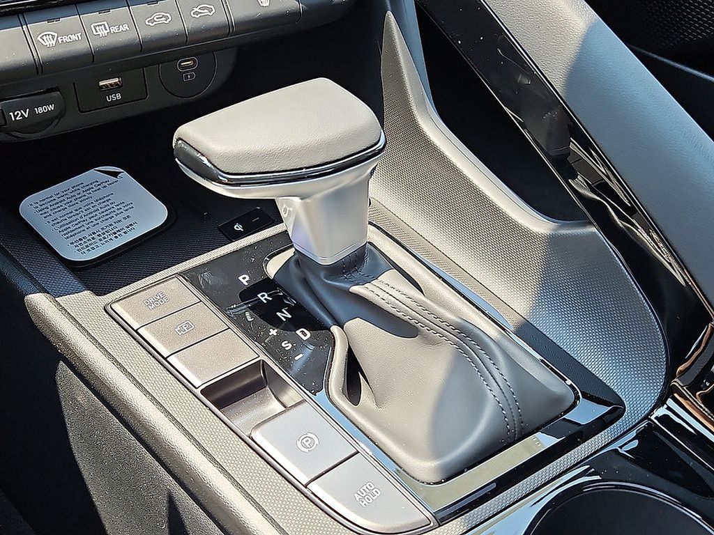 Thumbnail: 2026 Hyundai Elantra - 9