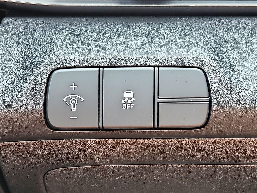 Thumbnail: 2026 Hyundai Elantra - 20