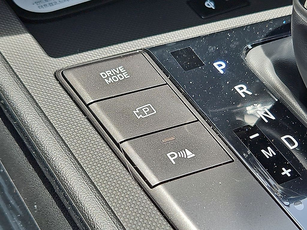 Thumbnail: 2026 Hyundai Elantra - 22