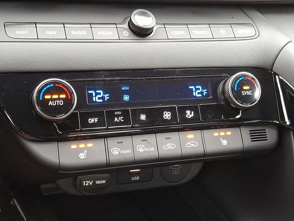 Thumbnail: 2026 Hyundai Elantra - 15