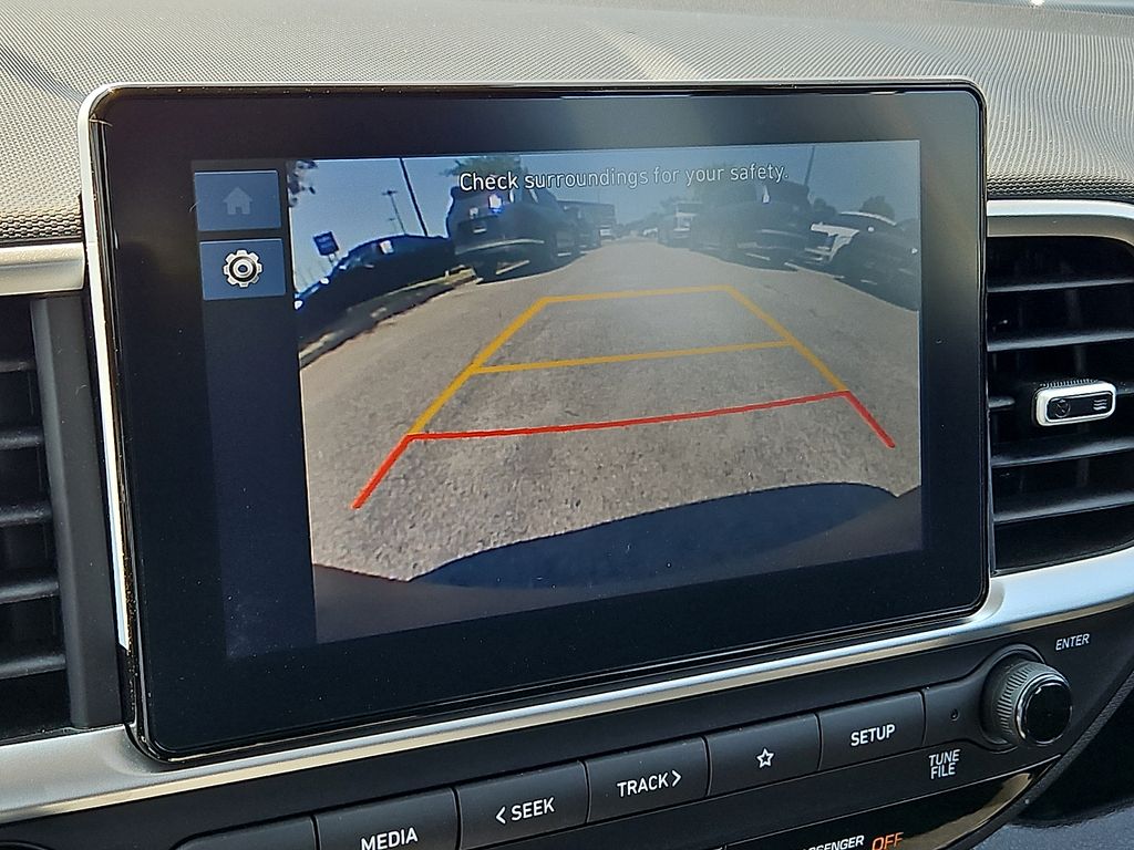 Thumbnail: 2025 Hyundai Venue - 23