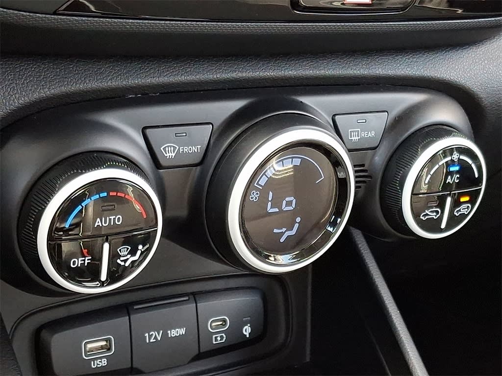 Thumbnail: 2024 Hyundai Venue - 21