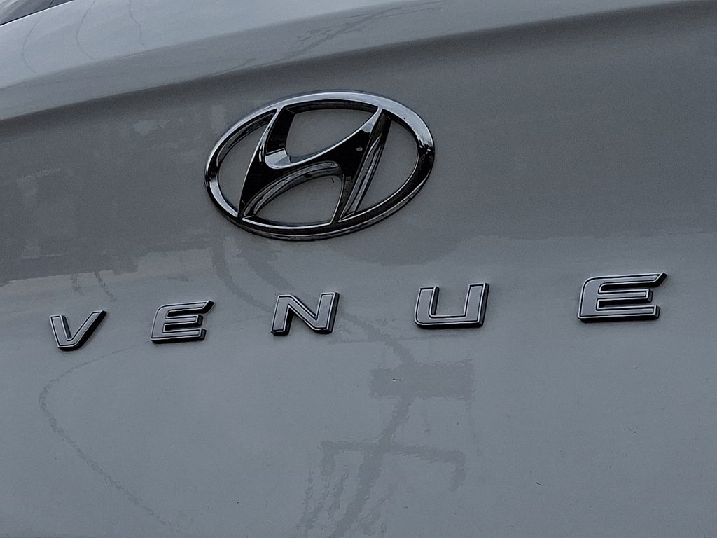 Thumbnail: 2025 Hyundai Venue - 32