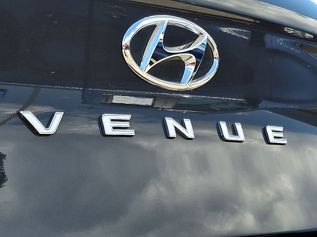 Thumbnail: 2025 Hyundai Venue - 29