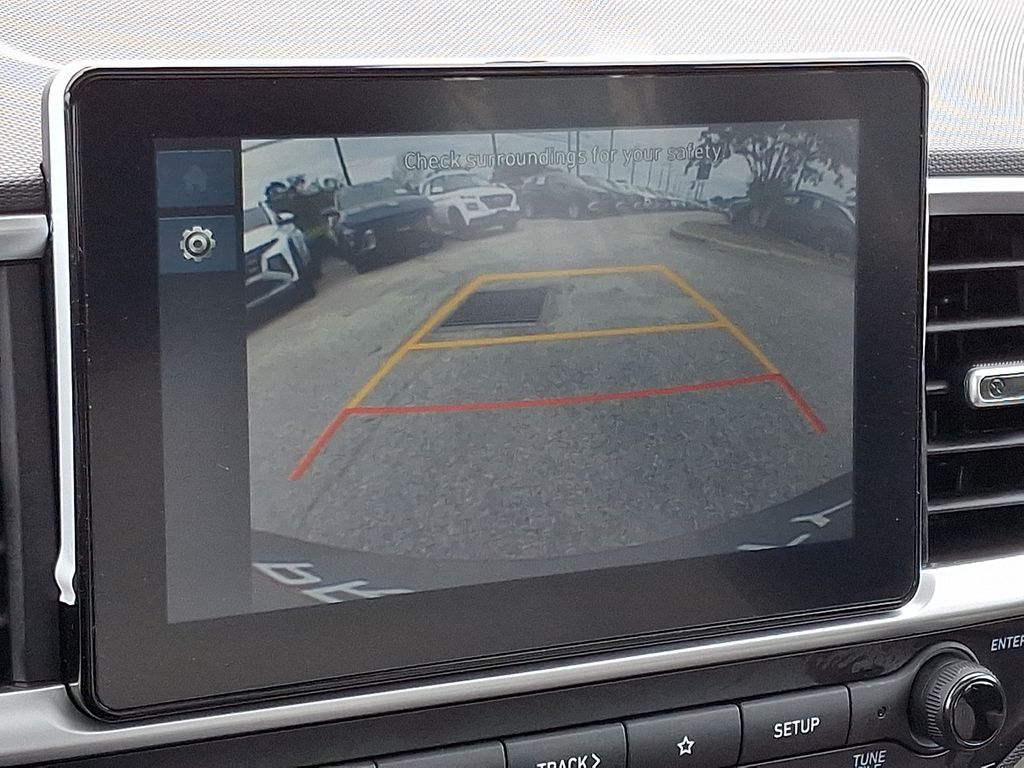 Thumbnail: 2025 Hyundai Venue - 23