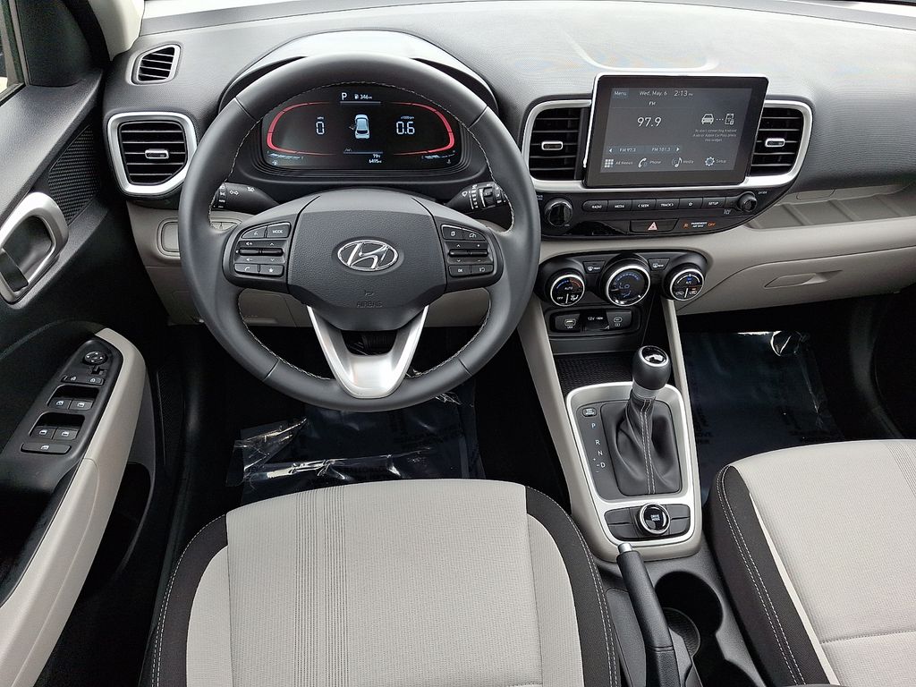 Thumbnail: 2025 Hyundai Venue - 2