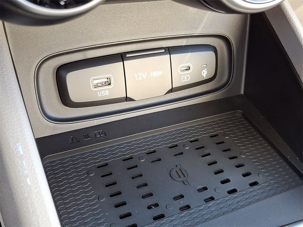 Thumbnail: 2026 Hyundai Venue - 9