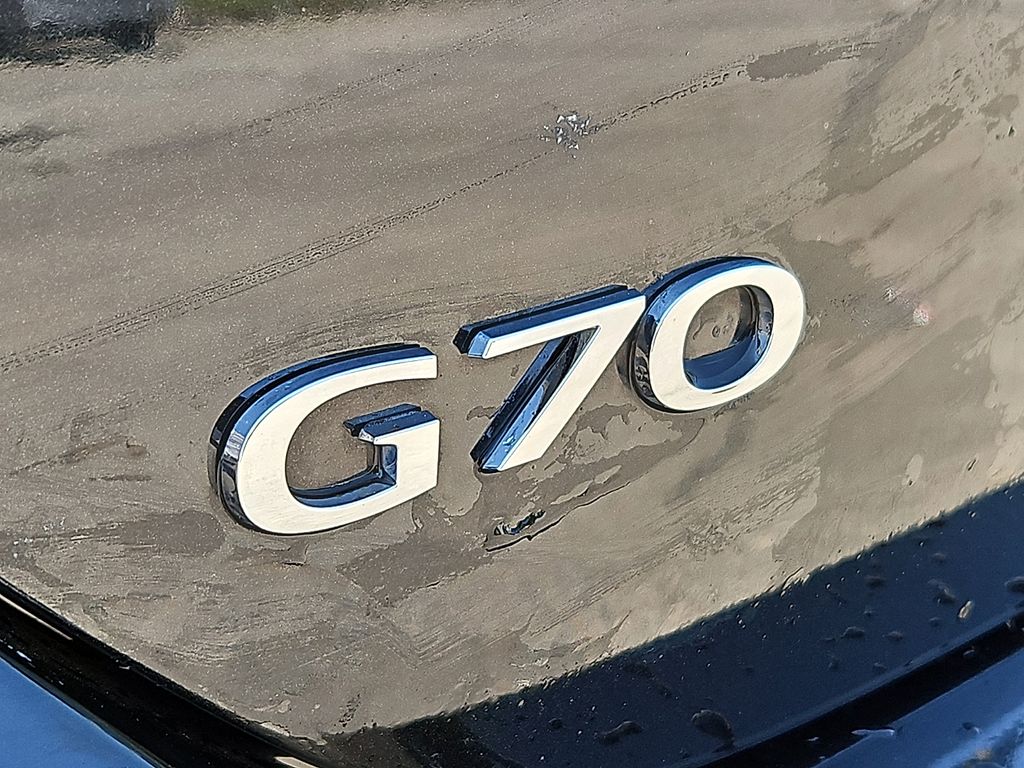 Thumbnail: 2025 Genesis G70 - 31