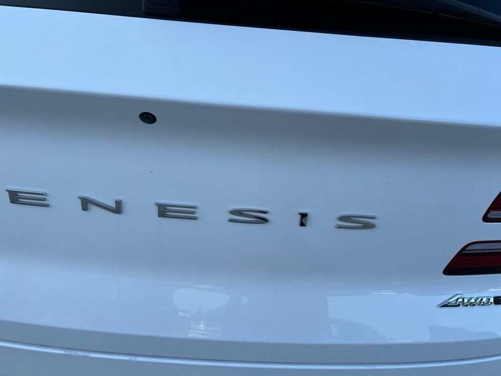 Thumbnail: 2021 Genesis GV80 - 31