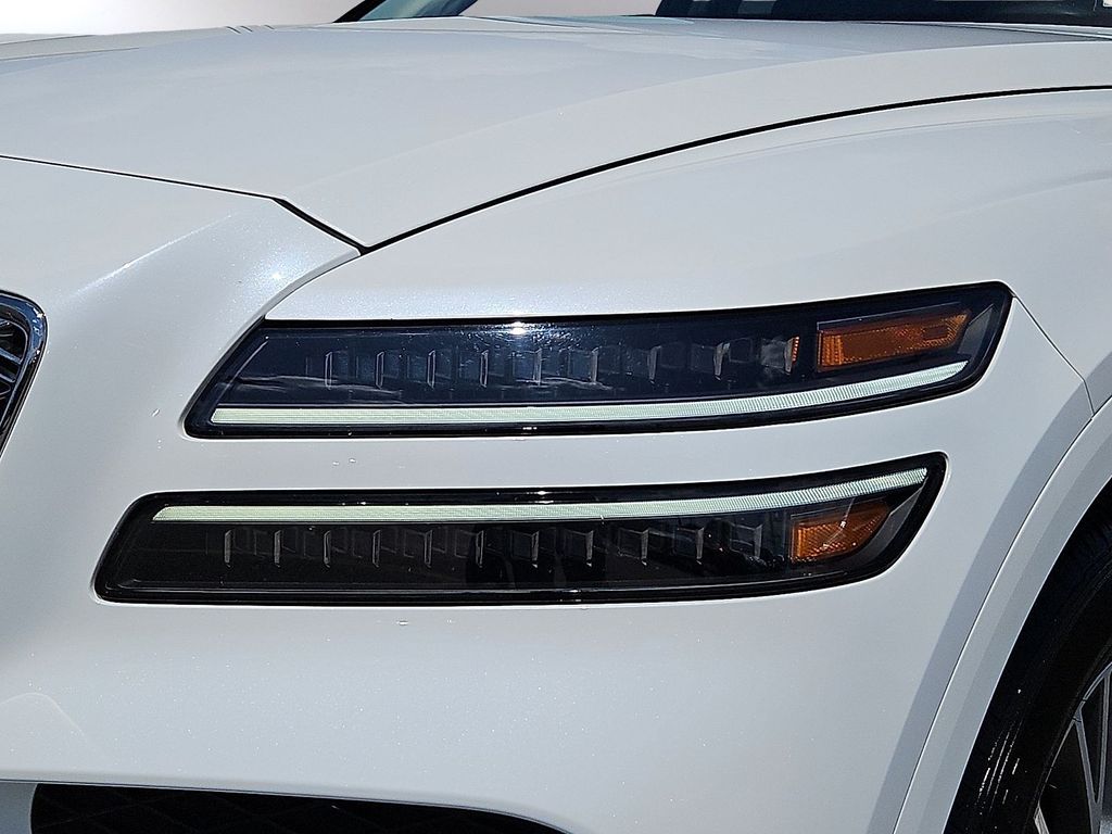 Thumbnail: 2025 Genesis GV80 - 11