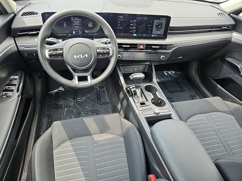 Thumbnail: 2026 Kia K5 - 2