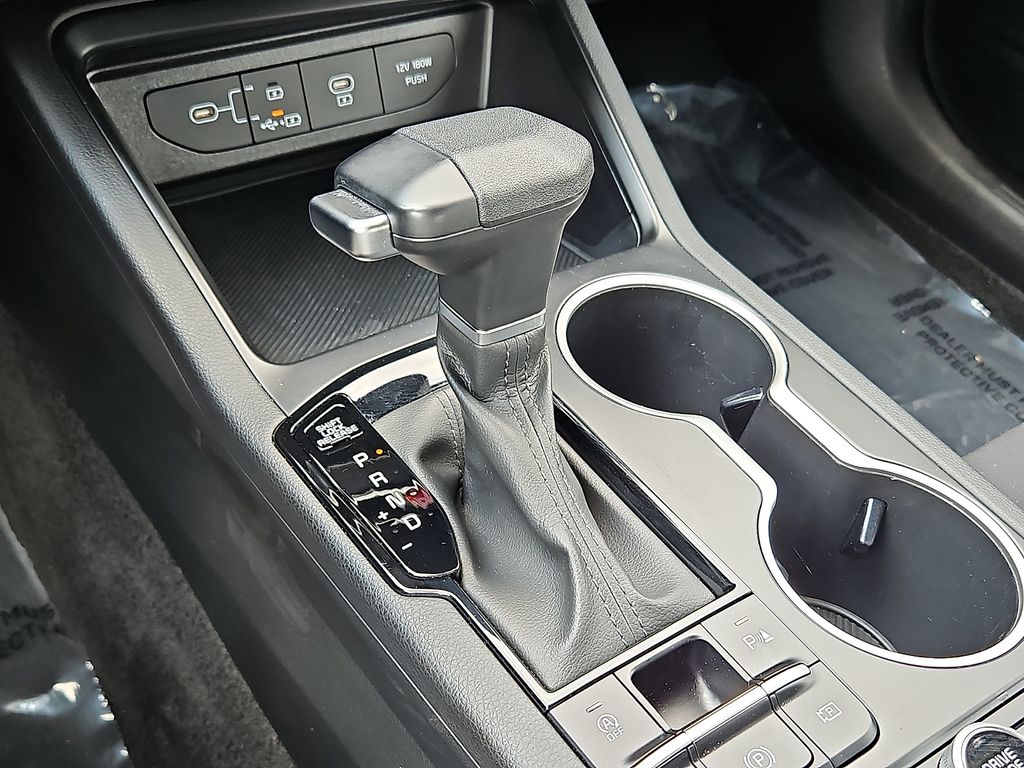 Thumbnail: 2026 Kia K5 - 13
