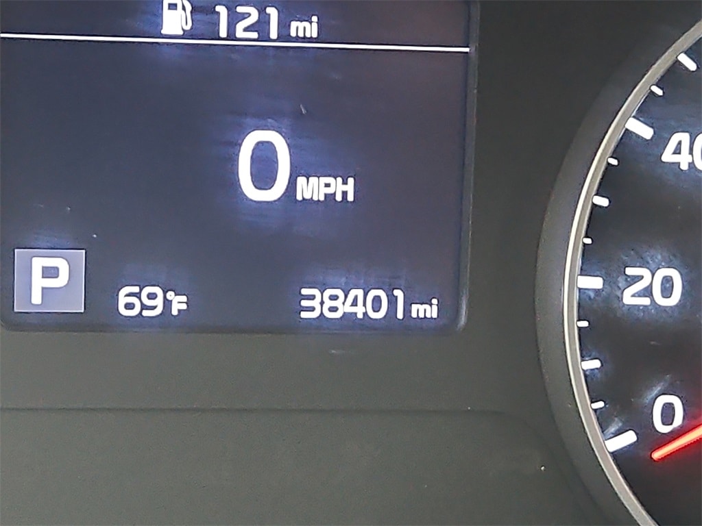 Thumbnail: 2023 Kia Seltos - 15