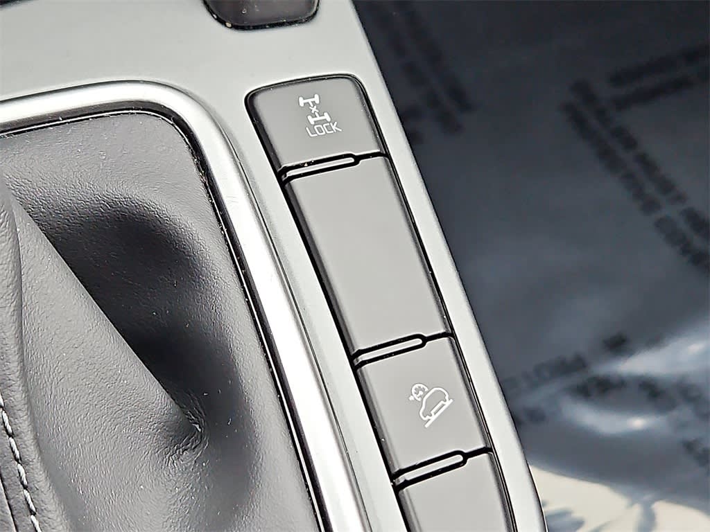 Thumbnail: 2023 Kia Seltos - 27