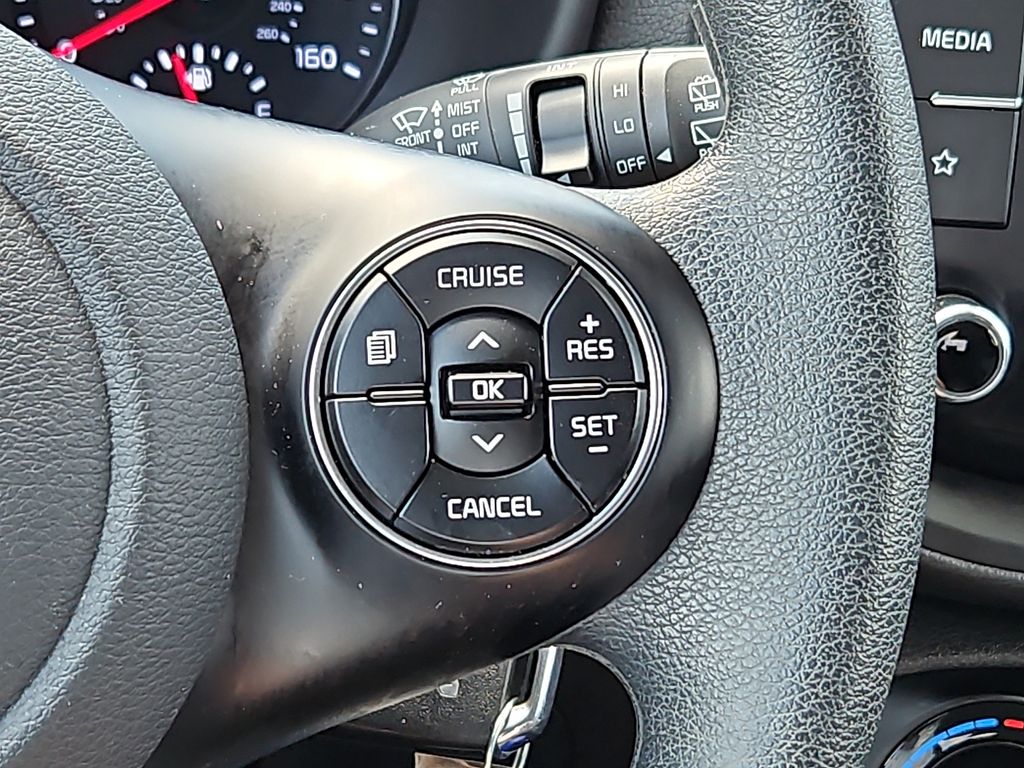 Thumbnail: 2022 Kia Soul - 25