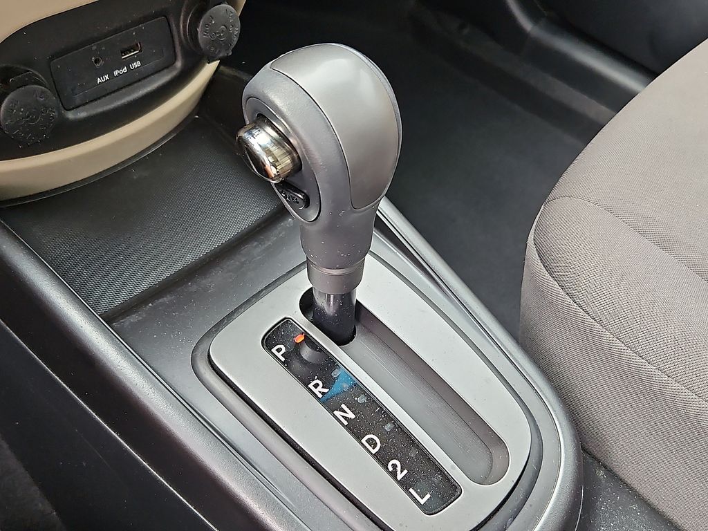 Thumbnail: 2010 Kia Soul - 13