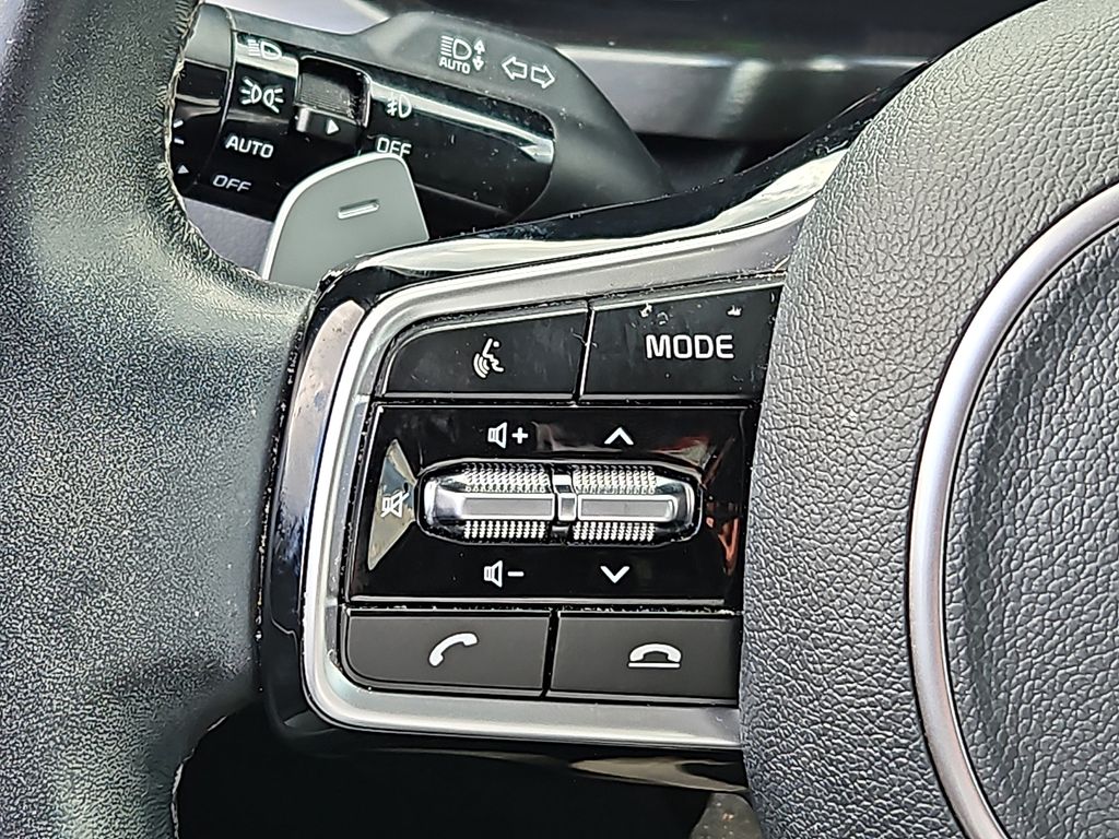 Thumbnail: 2022 Kia Sorento - 24