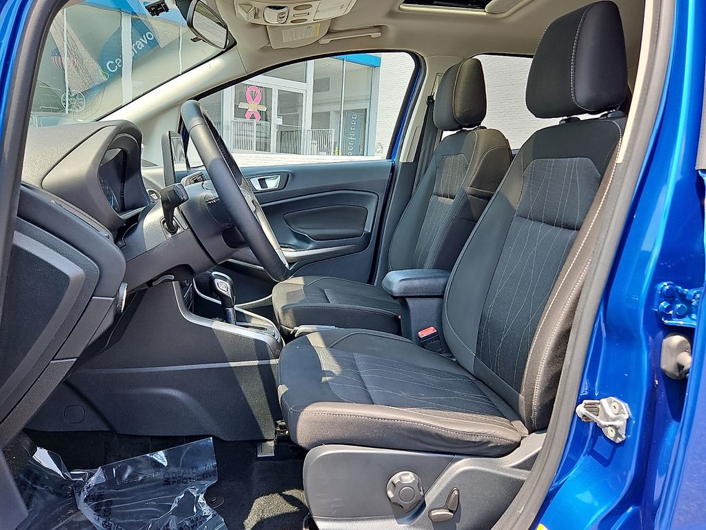Thumbnail: 2018 Ford EcoSport - 8
