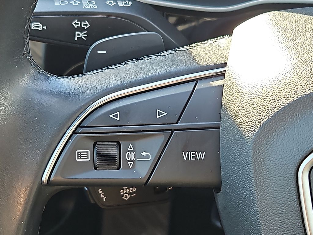 Thumbnail: 2024 Audi Q3 - 22