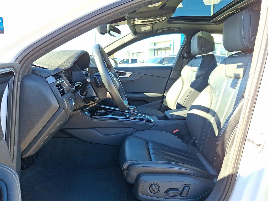 Thumbnail: 2024 Audi A4 - 11