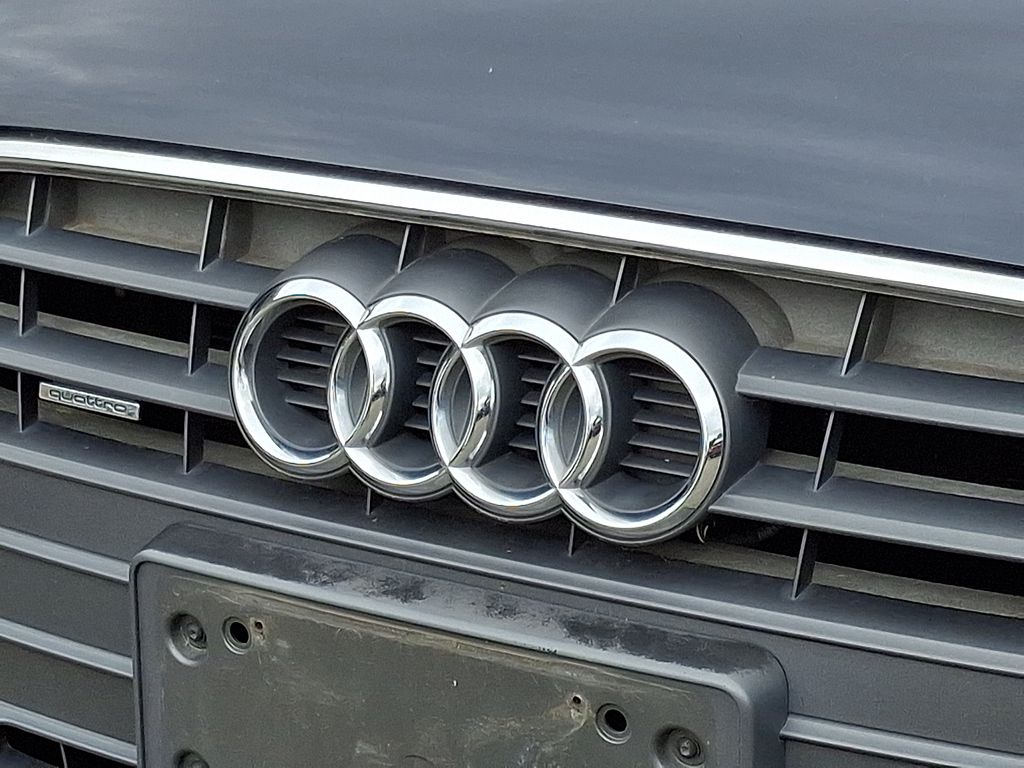 Thumbnail: 2013 Audi A4 - 7