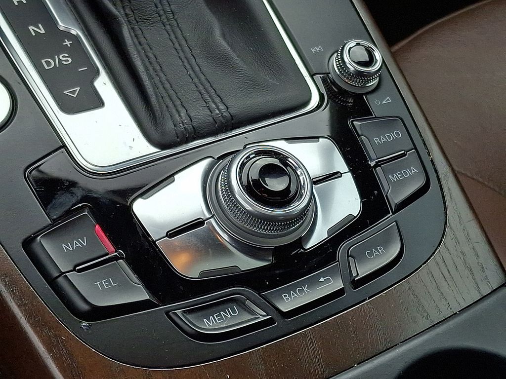 Thumbnail: 2013 Audi A4 - 29
