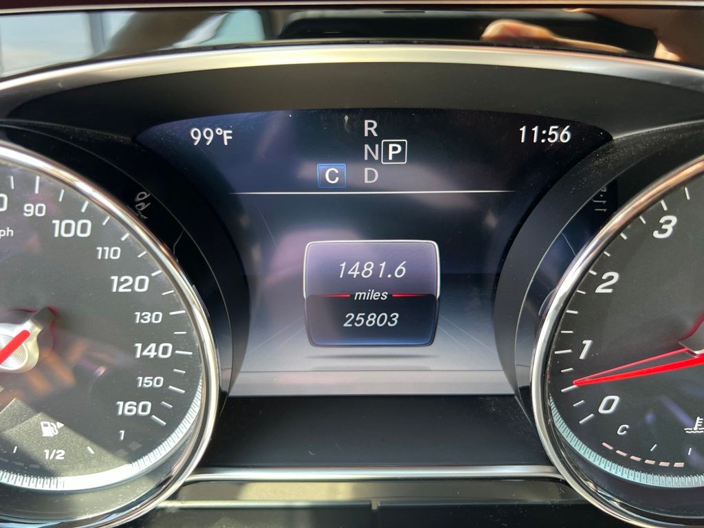 Thumbnail: 2018 Mercedes-Benz E-Class - 11