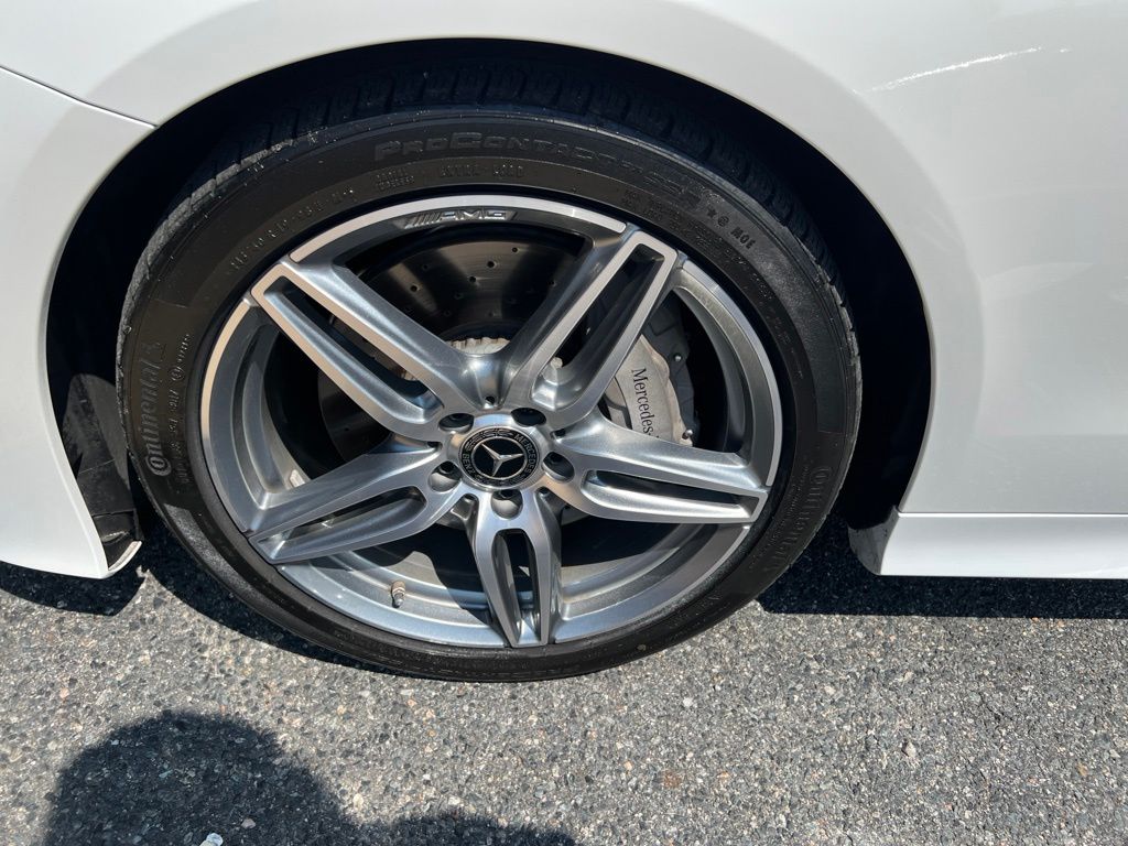 Thumbnail: 2018 Mercedes-Benz E-Class - 7