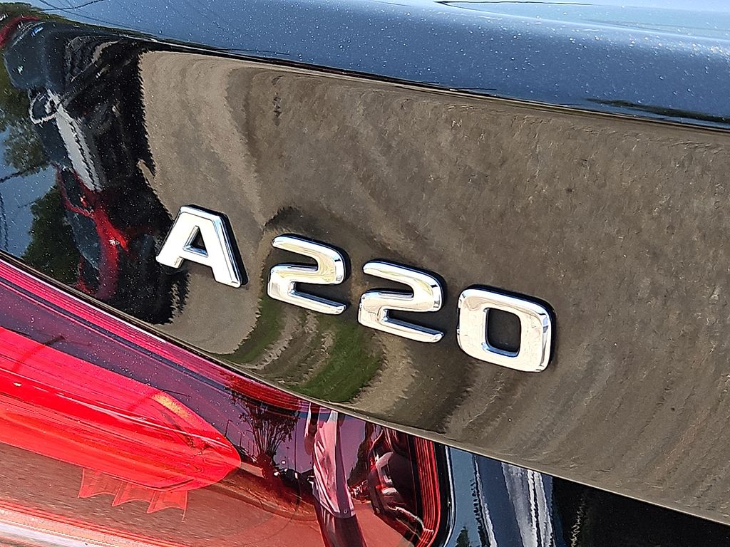 Thumbnail: 2019 Mercedes-Benz A-Class - 30