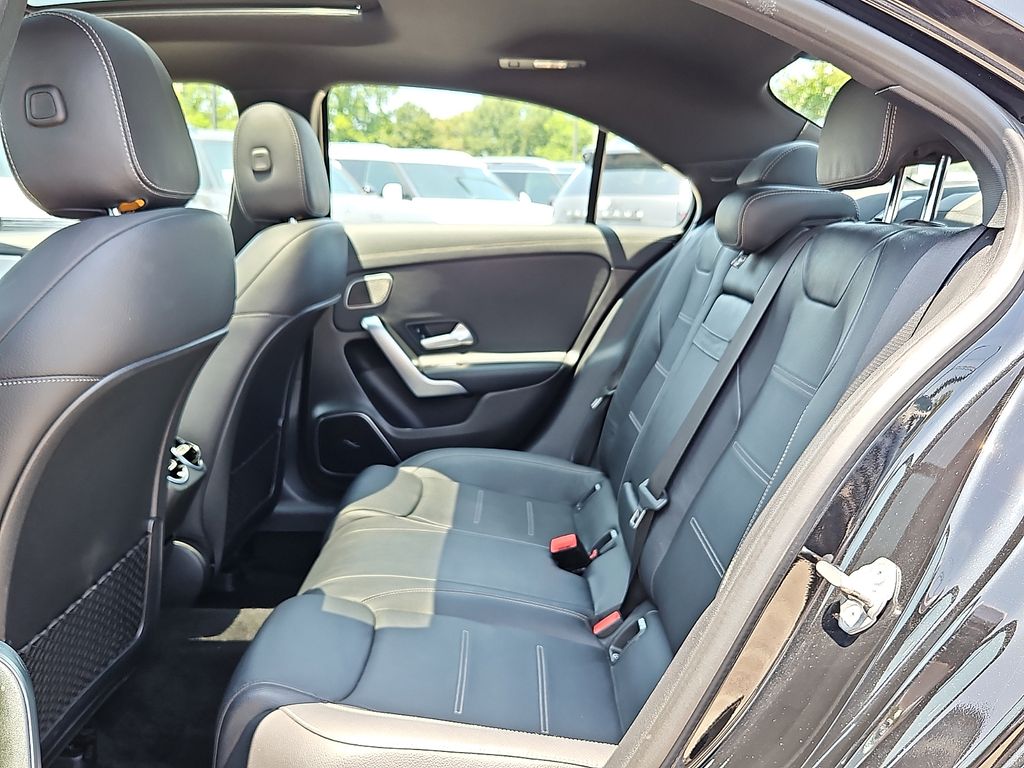 Thumbnail: 2019 Mercedes-Benz A-Class - 10