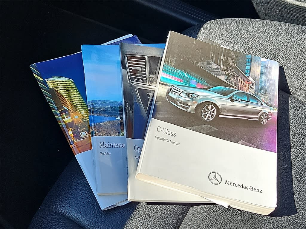 Thumbnail: 2014 Mercedes-Benz C-Class - 16