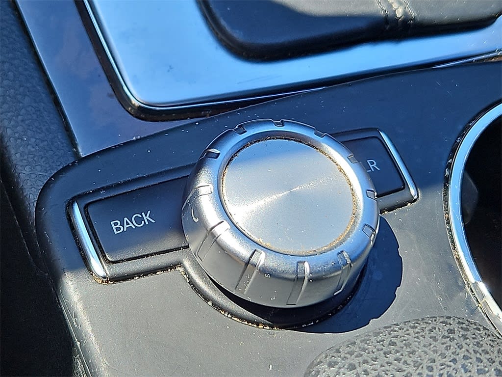 Thumbnail: 2014 Mercedes-Benz C-Class - 28